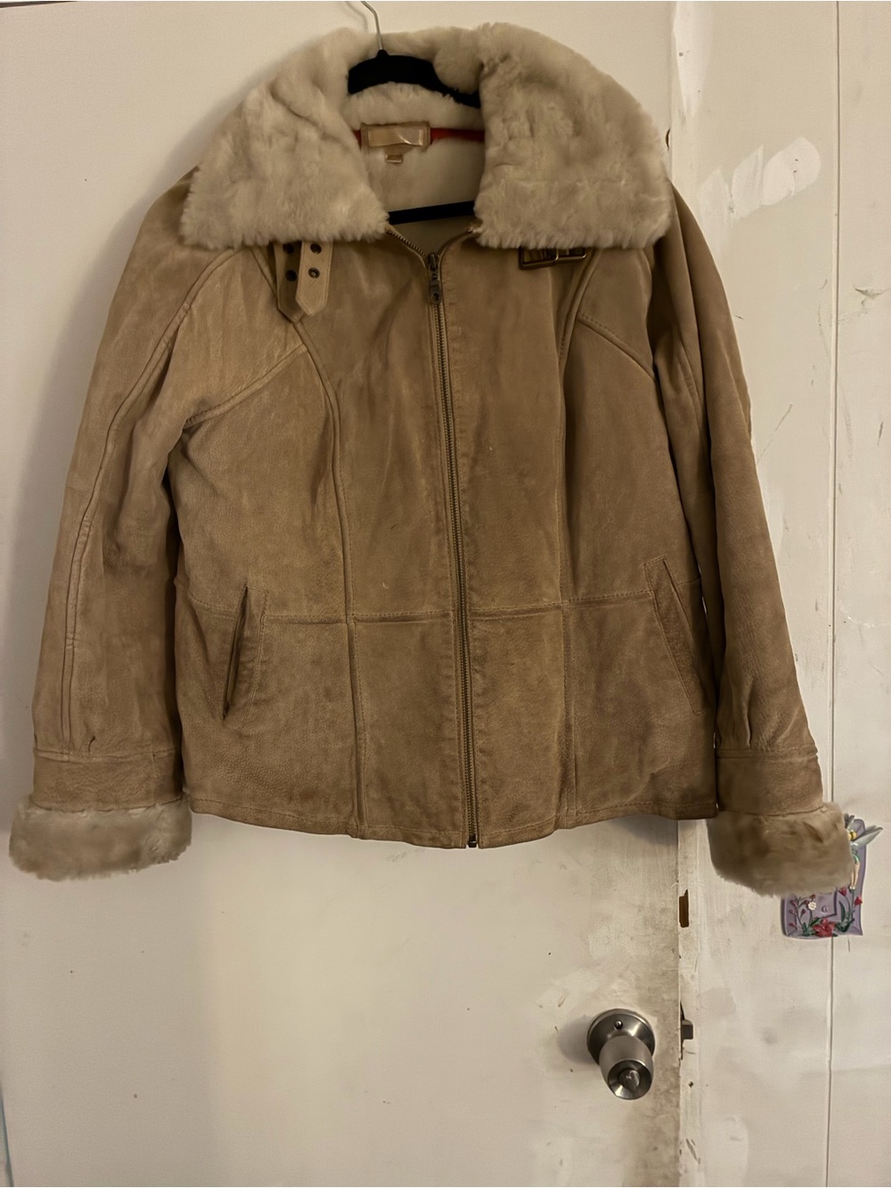 Wilson’s vintage Women’s Shearling Zip Jacket - Beige lined with fur